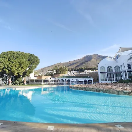 Ap351 - Capuchinos 54 Nerja